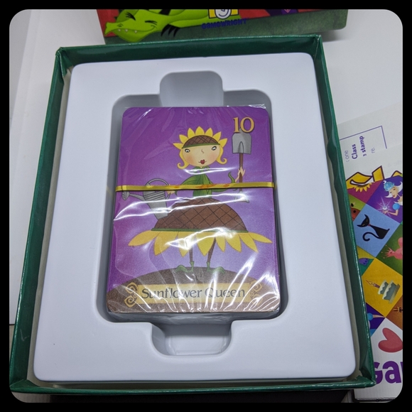 Sleeping Queens Card Game, 79 Cards, New in box cards still sealed in wrap - Picture 4 of 8